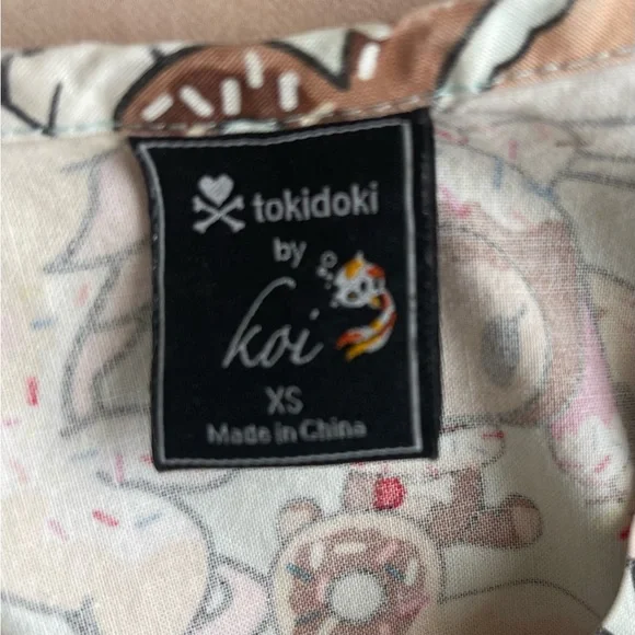 ✨ Tokidoki by Koi Scrub Top – XS ✨ - Picture 4 of 4